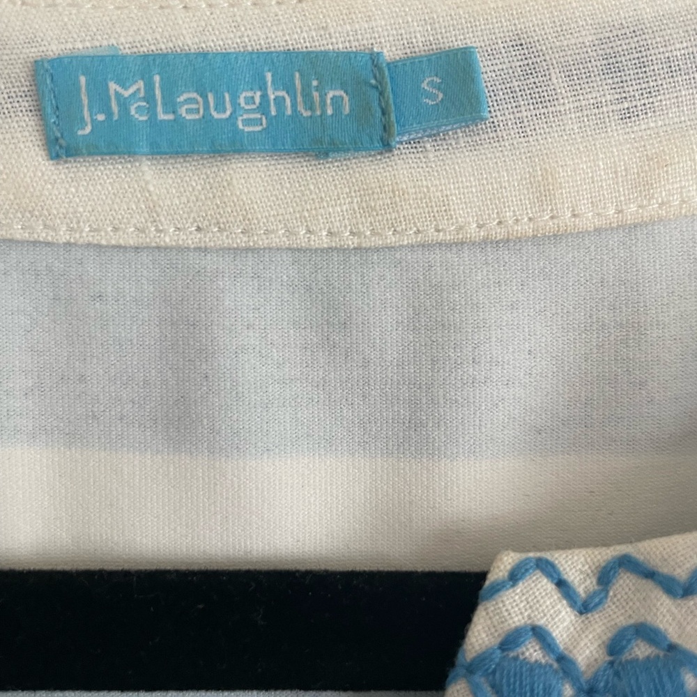 EUC J McLaughlin Striped Dress Size Small - Picture 2 of 6